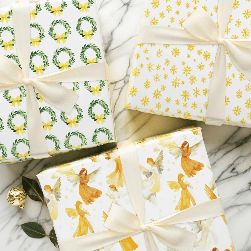 Yellow Christmas - Aspen & Arlo