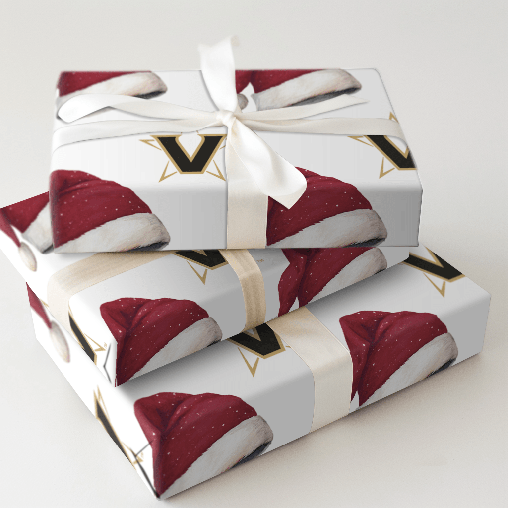 Commodore Santa - Wrapping Paper - Aspen & Arlo