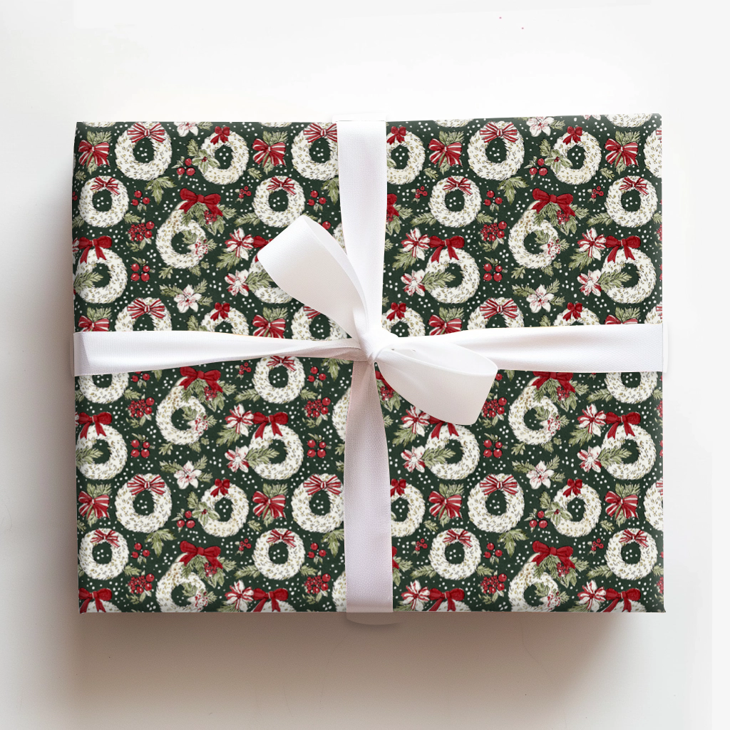 Snowy Wreath Chinoiserie