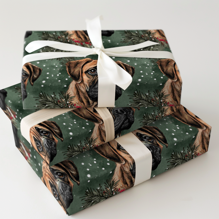 Bullmastiff in Green