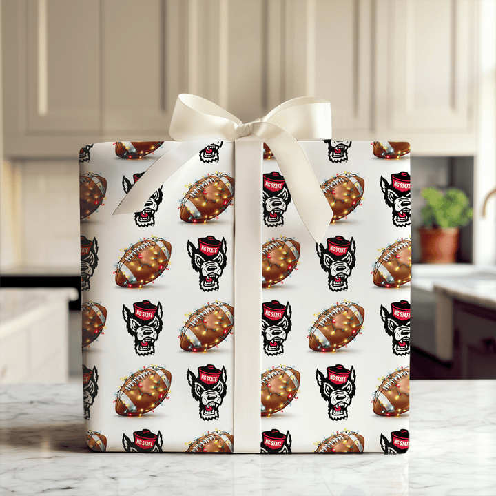 Howling Holiday Game - Wrapping Paper - Aspen & Arlo