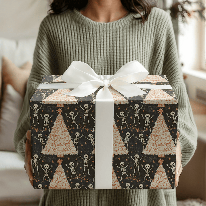 Rattlin, Round the Tree - Wrapping Paper - Aspen & Arlo