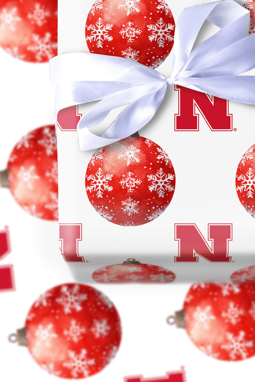 Big Red Bauble - Wrapping Paper - Aspen & Arlo